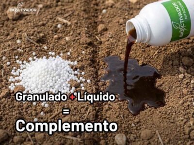 Imagen de portada mostrando la aplicación simultánea de Nitrógeno Granulado (Urea/blanco) y Nitrógeno foliar (líquido) (Bioactivador/oscuro) en suelo, ilustrando su función como complemento nutricional para máxima eficiencia.